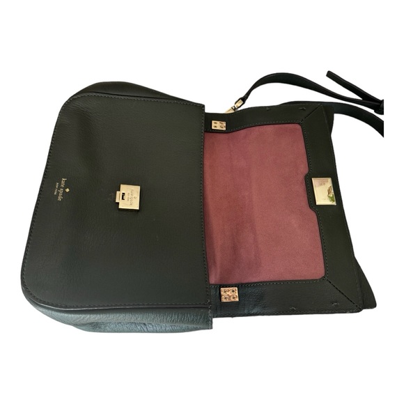 Kate Spade New York Olive Drive Hetty Leather Crossbody in Loden color. - Picture 10 of 11